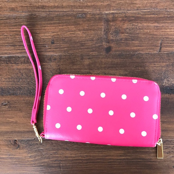 Pink polka dotted wallet - Picture 1 of 3